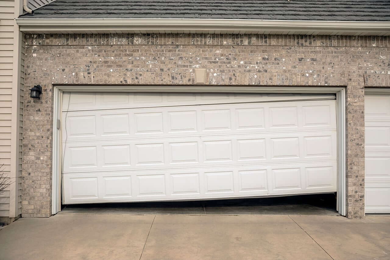 broken garage door common fixes