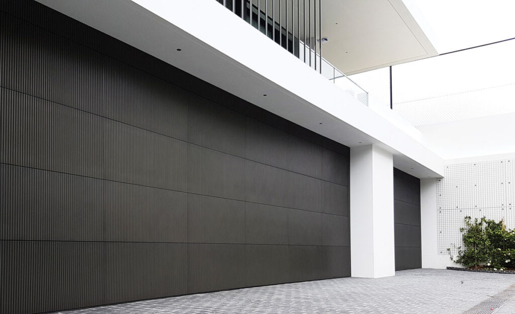 Mid Century Modern Garage Doors in Reno | Thompson Garage Doors