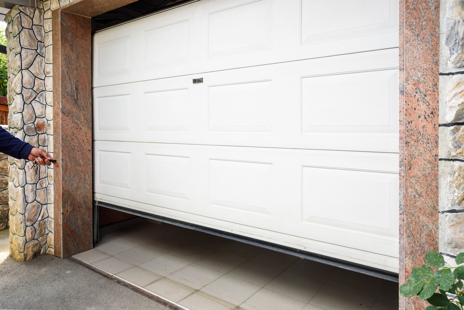 Garage Door Maintenance Checklist